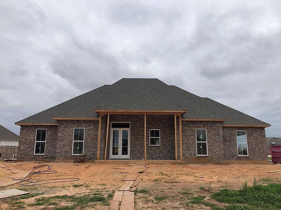 1st image of 86 Pecan Bayou Dr