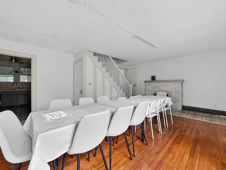 6355 State Route 42 — Photo 19