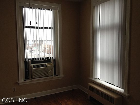 3rd image of 229 Scott St APT 31