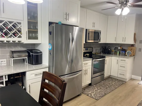 4464 NW 92nd Terrace, Sunrise, FL 33351