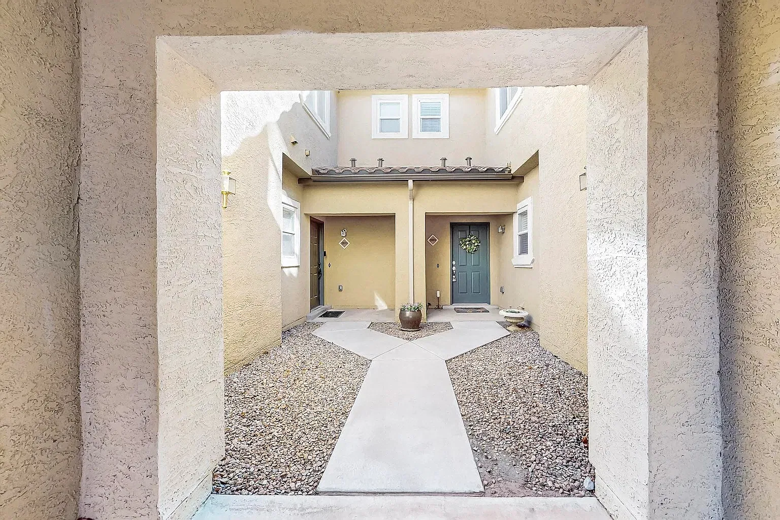 601 Menaul Boulevard Northeast - 2802 — Photo 3