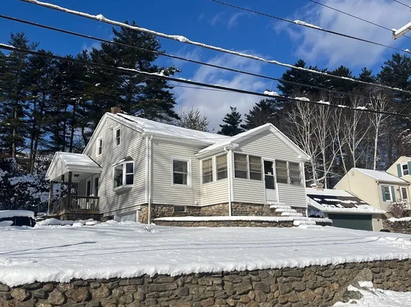 19 Arnold Rd, Sturbridge, MA 01518