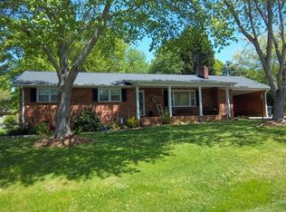 8 Elmhurst Rd, Greenville, SC 29611