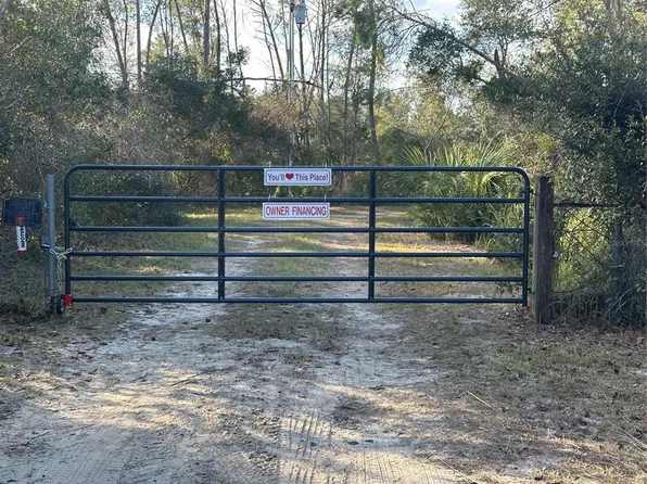 42515 Dogwood Ave, Deland, FL 32720