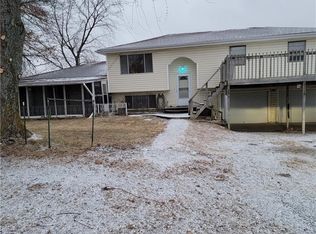 23262 Oak St, Higginsville, MO 64037