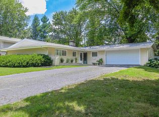 1812 W Clarewood Ave, Peoria, IL
