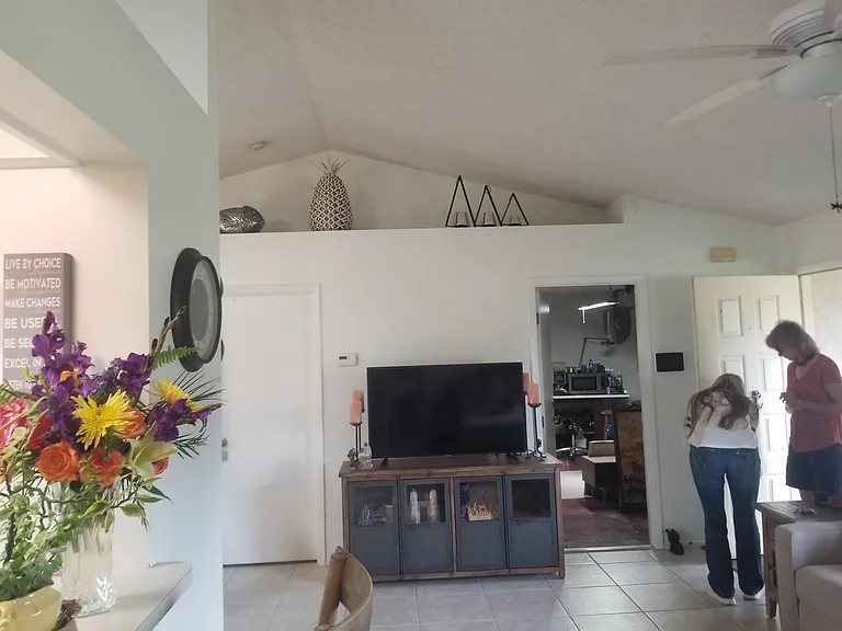 1774 Mistletoe St — Photo 5
