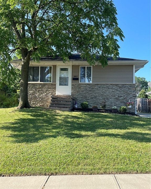 1st image of 2817 Wales Ave