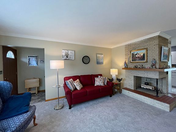 4th image of 1007 E 8th Ave