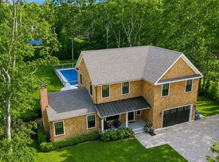 15 Wild Cherry Ln, East Quogue, NY 11942
