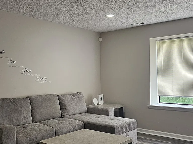 5214C Aberdeen Dr — Photo 10