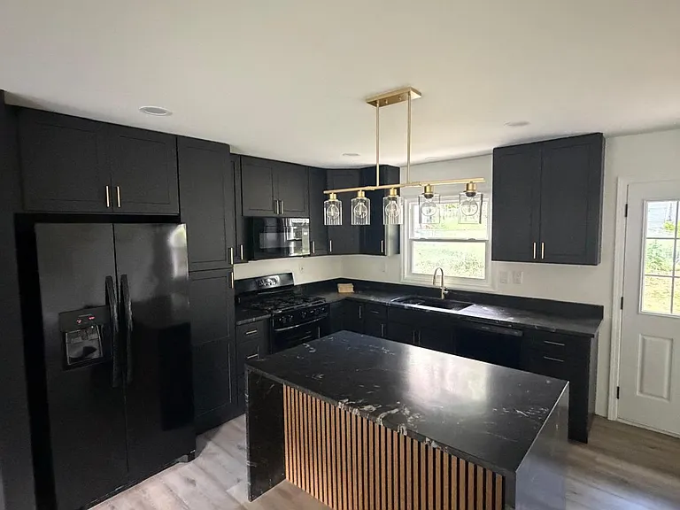 3706 Chesapeake Way — Photo 1