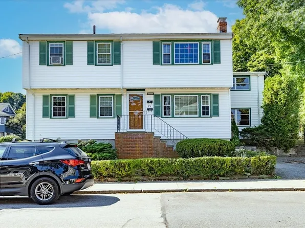 25 Crandall St, Roslindale, MA 02131