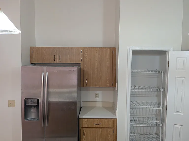 1613 Loghill Pl — Photo 10