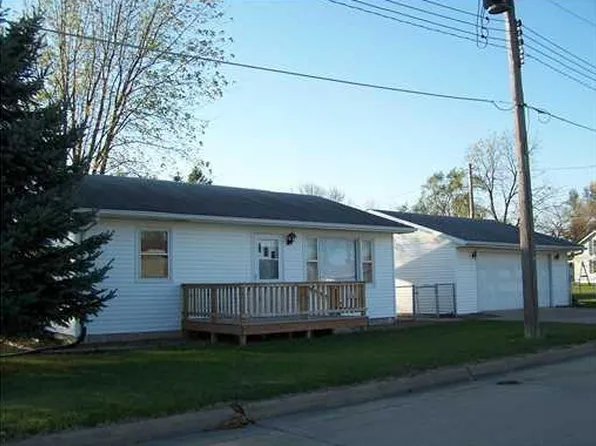 311 L Ave, Vinton, IA 52349