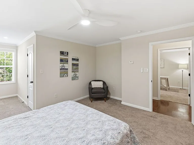2826 Fox Wood Ln — Photo 13