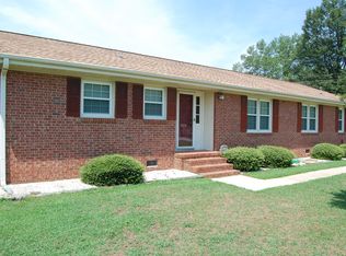 3049 N Blackstock Rd, Spartanburg, SC 29301