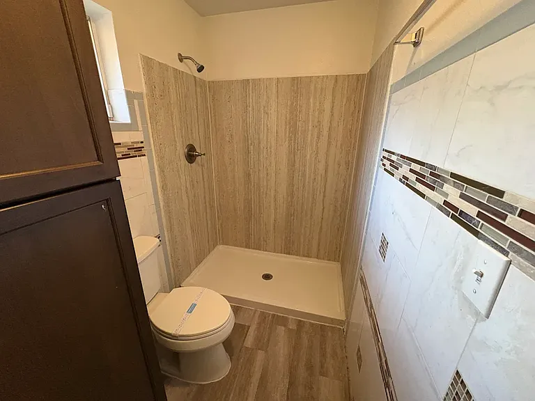 5630 W Vogel Ave — Photo 3