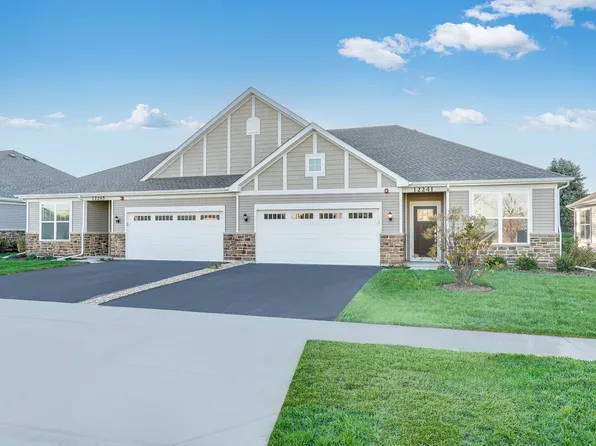 12241 Barcroft Cir, Huntley, IL 60142
