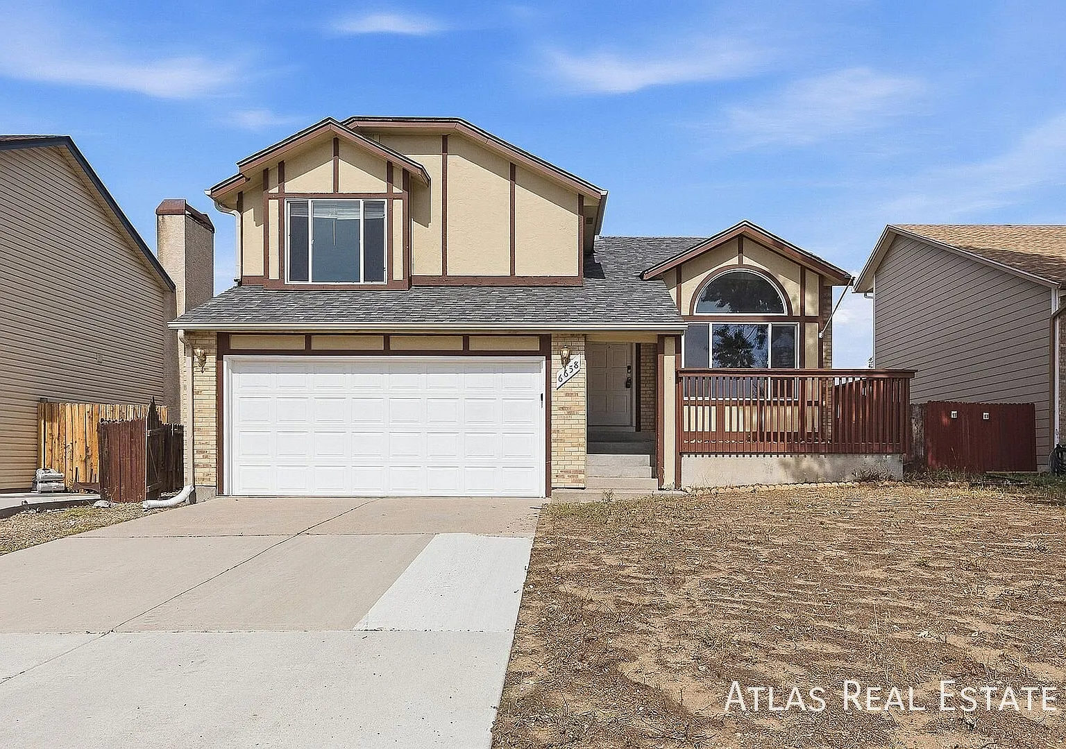Available Now! || Beautiful 3 Bedroom 2 Bath Home Off Powers & Constitution! Free 55" Tv If Moved... — Photo 1