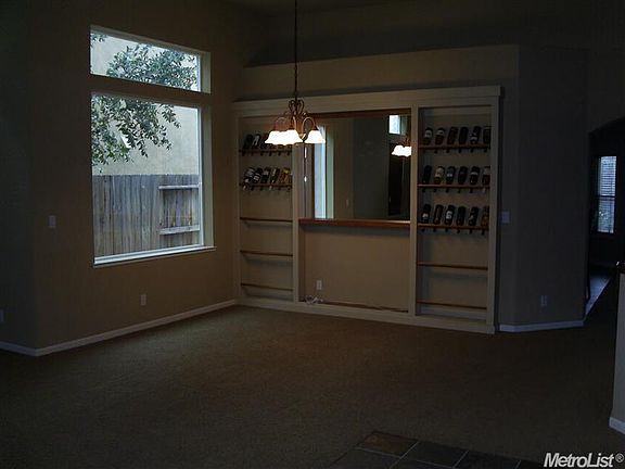 2nd image of 3012 Powers Ave