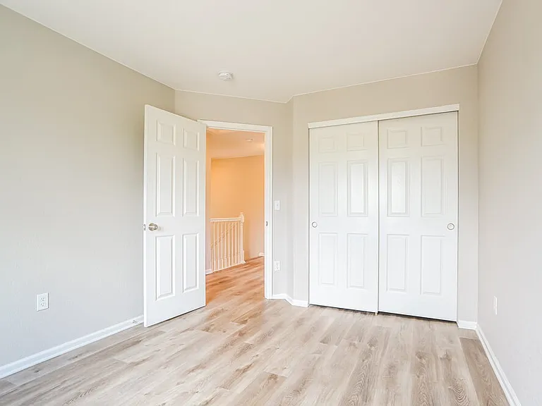 5308 Creek Way — Photo 16