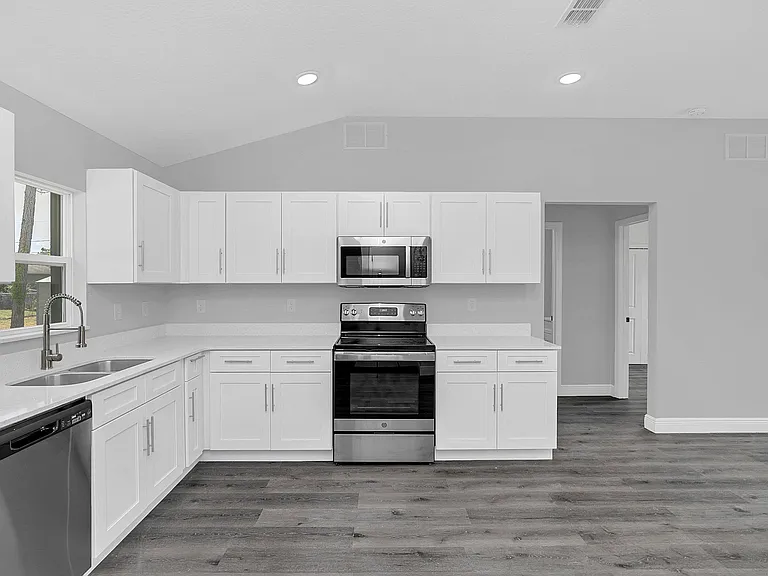 2 Dogwood Radl — Photo 12