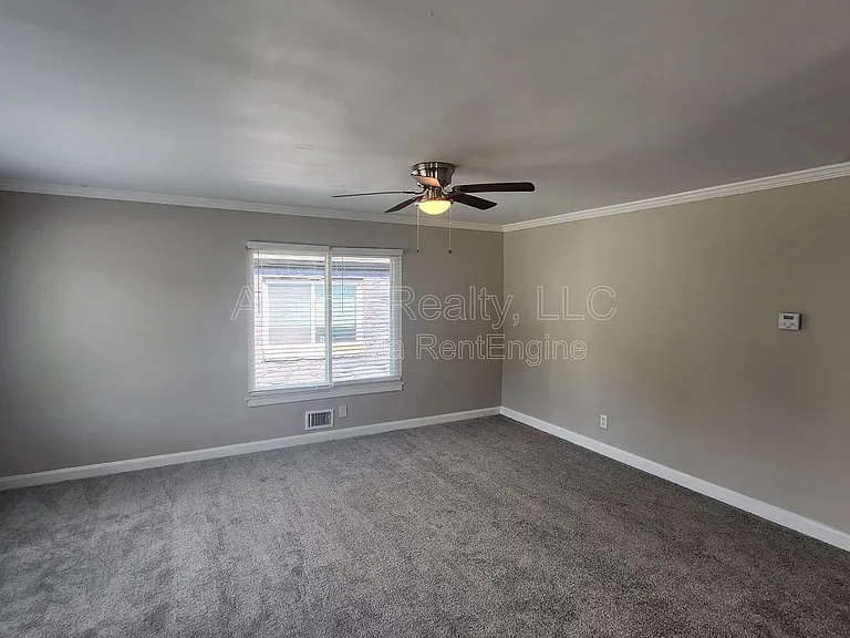 2043 Chicago Ave NW — Photo 5