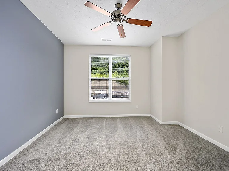 Delta Flats — Photo 24