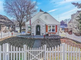2015 College Pl, Harlan, IA 51537