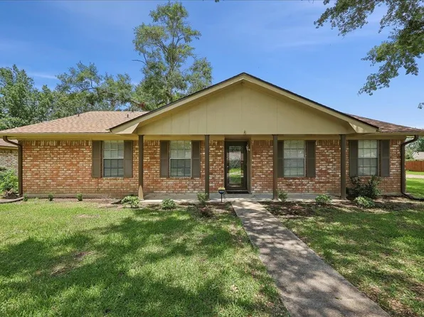 5210 Ada St, Beaumont, TX 77708