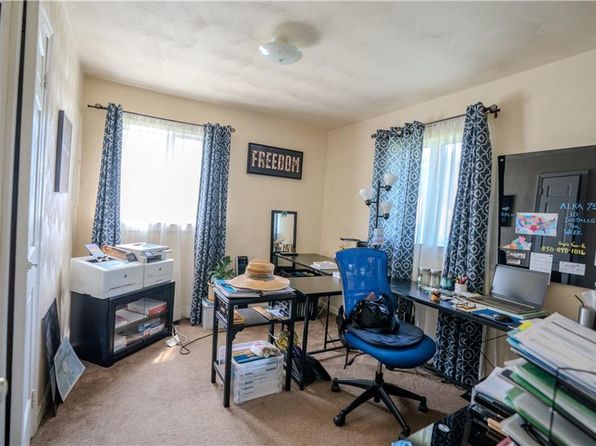 205 Bunche Blvd, Portsmouth, VA 23701