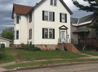 837 N Pine St, Ishpeming, MI 49849