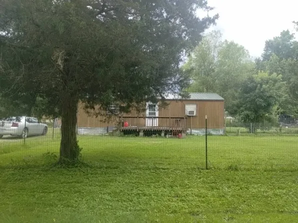26 E Pine St, Nortonville, KY 42442