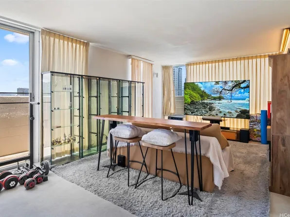 1848 Kahakai Dr APT 2501, Honolulu, HI 96814