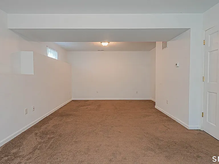 45 Daytona St — Photo 20