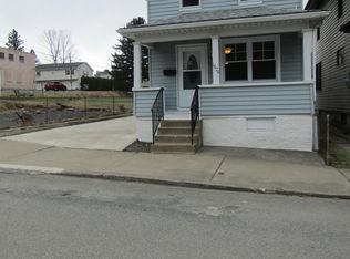 1024 Alter St, Hazle Township, PA 18202