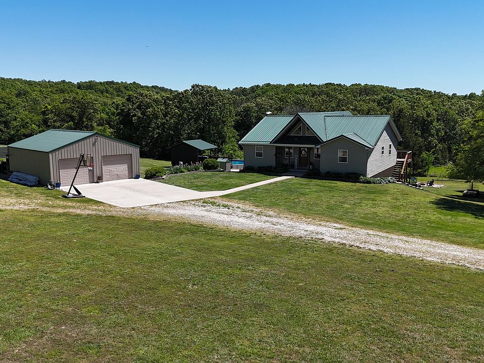 1st image of 5000 Sanders Drive