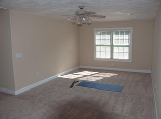 6732 Bay Hill Ct, Radford, VA 24141