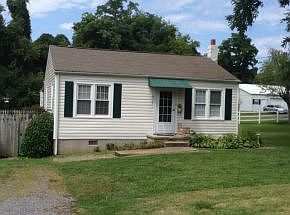 1st image of 118 Sycamore Dr