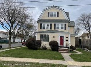 275 Raritan Ave, Staten Island, NY 10305