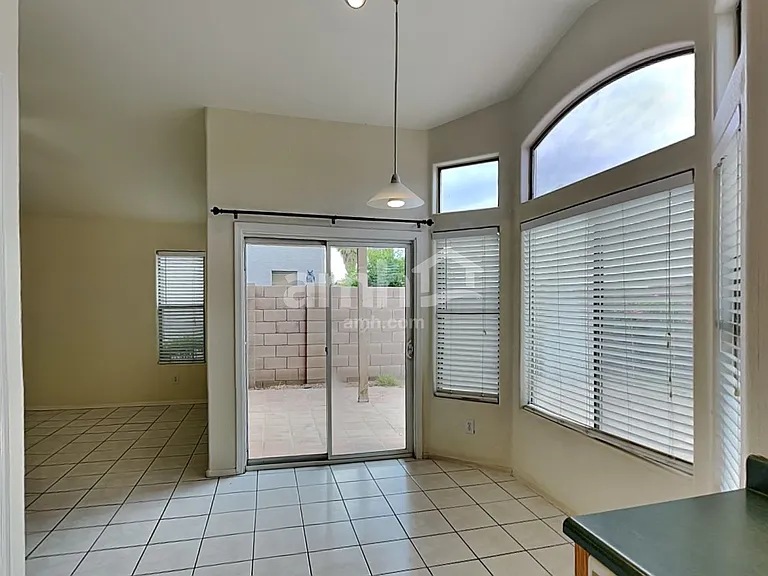 12837 W Edgemont Ave — Photo 7