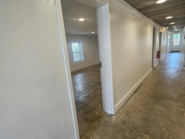 1590 Adams St #101 — Photo 4