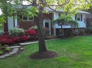 87 Circle Rd, Pasadena, MD 21122