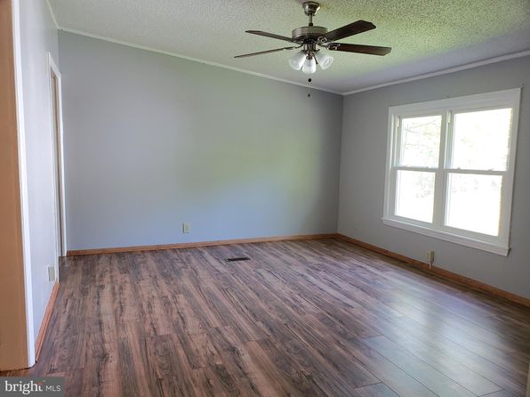 134 Ghaner Dr, State College, PA 16803