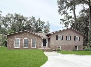 2316 Riverhill Dr, Valdosta, GA 31602