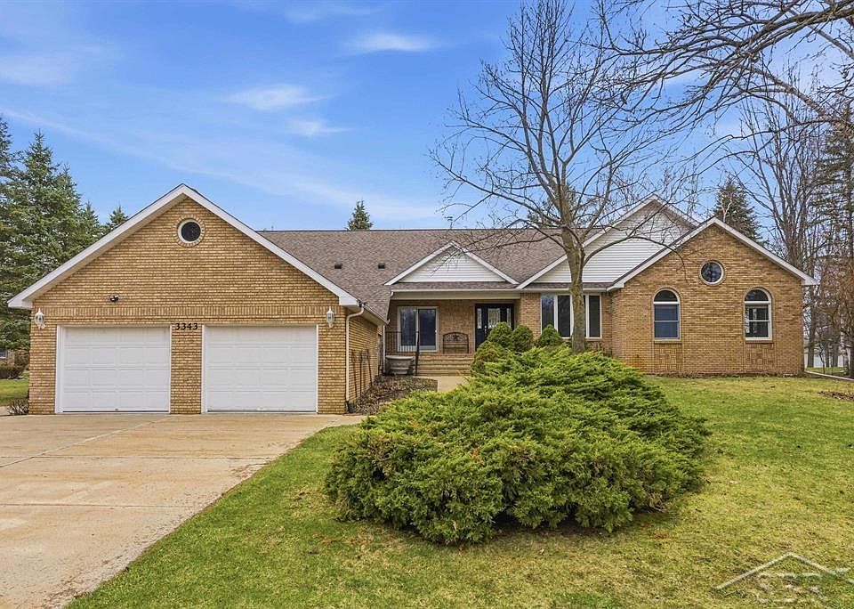 1st image of 3343 E Ryan Dr