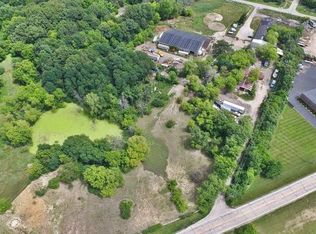 25250 W Old Rand Rd, Wauconda, IL 60084