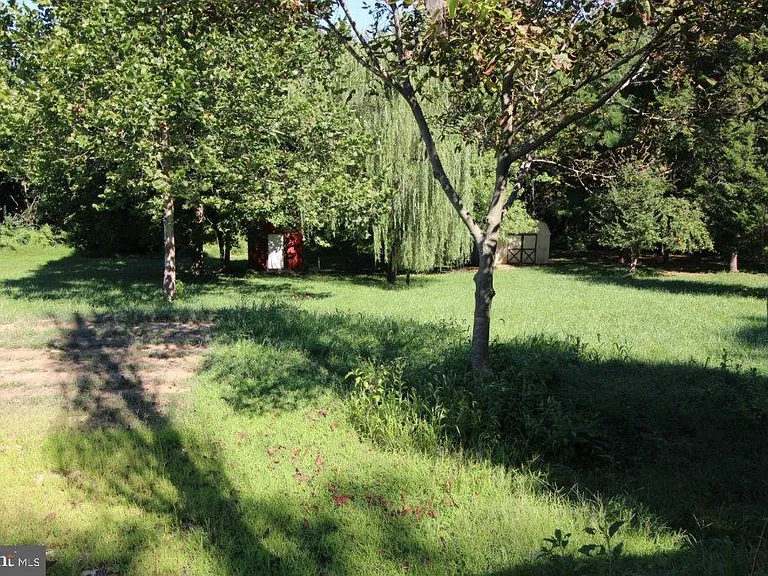 121 House Rock Rd #B — Photo 11