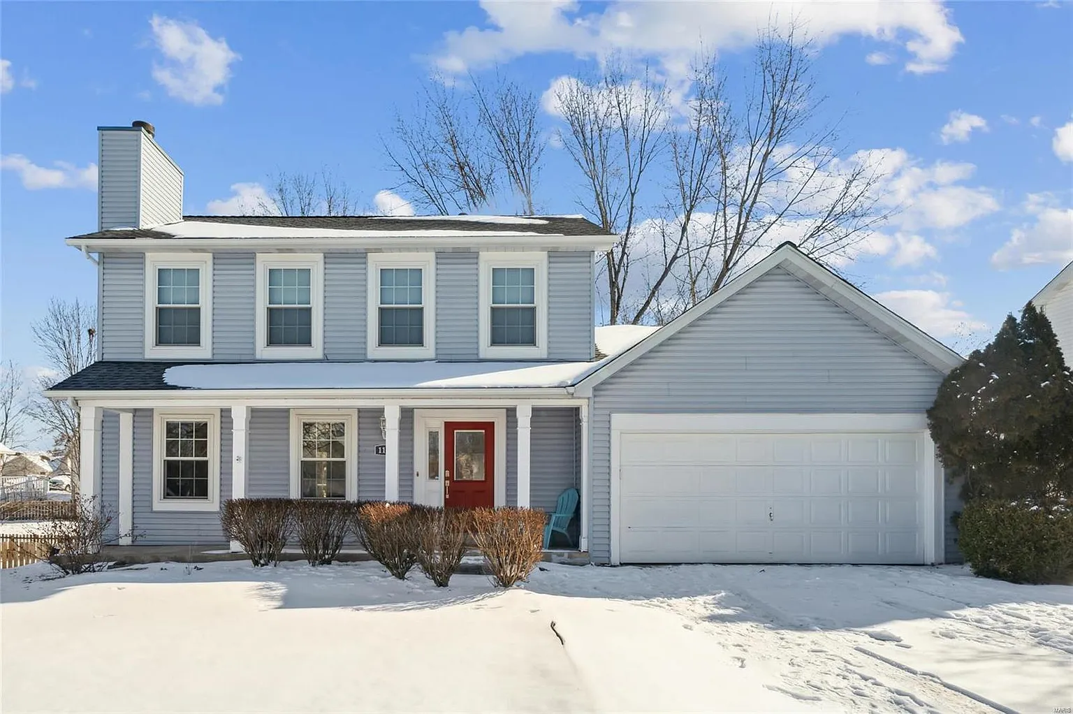 1120 Saddlebrook Ct N photo 1
